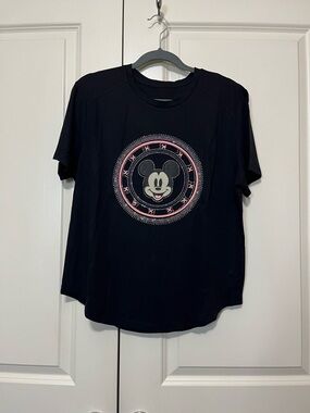 Mickey Black T shirt size large
